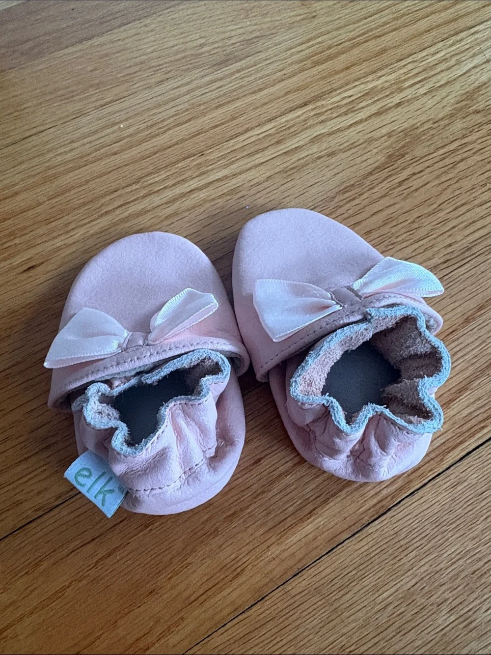 Elk Pink Baby Bow Moccasin Shoes